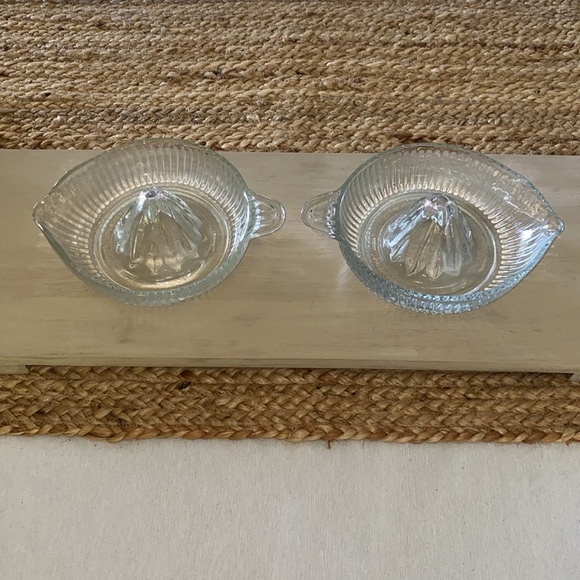Vintage Clear Glass Citrus Juicer (2 available) - Picture 4 of 4
